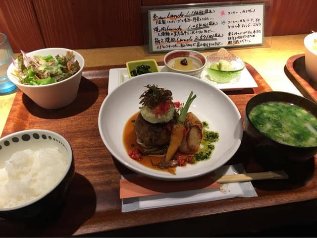 グリルダイニング 秀 - サブ画像2