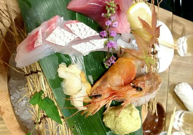 草津 極楽酒場 - サブ画像1