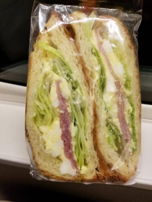 東華軒 新幹線待合売店 - サブ画像2