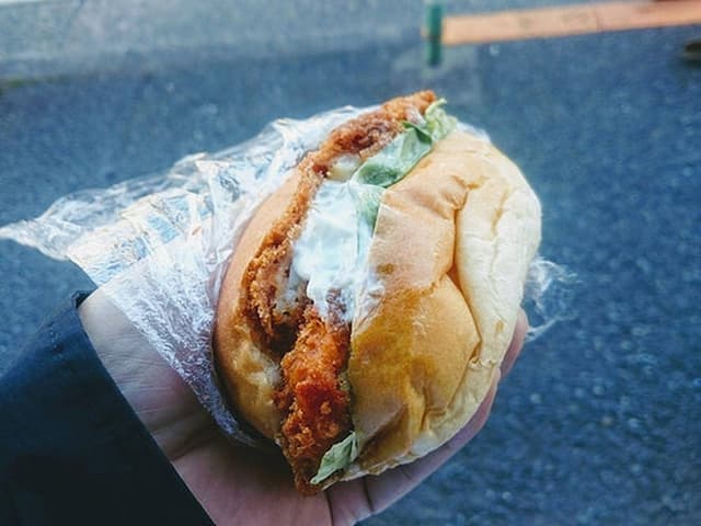 庚申塚丸十パン店 - サブ画像2