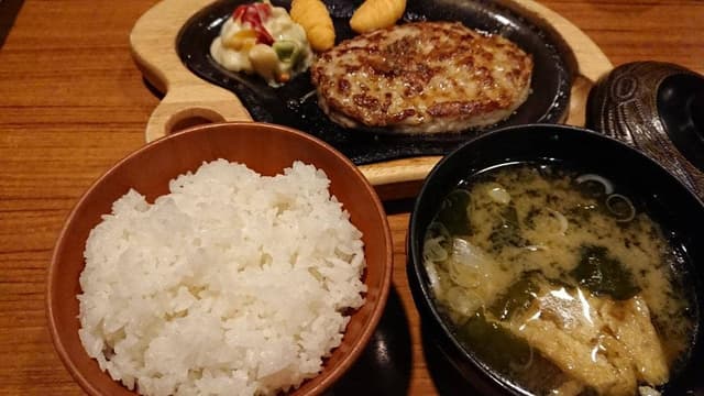 びっくりドンキー 上堂店 - サブ画像1