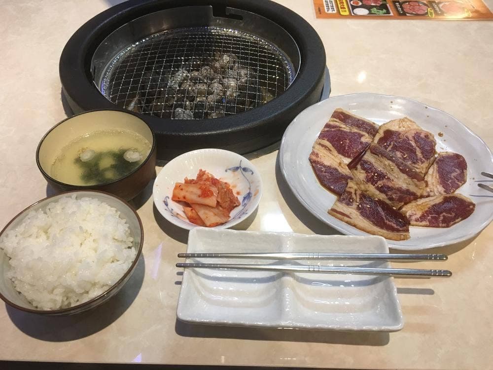 根津 焼肉 テッちゃん