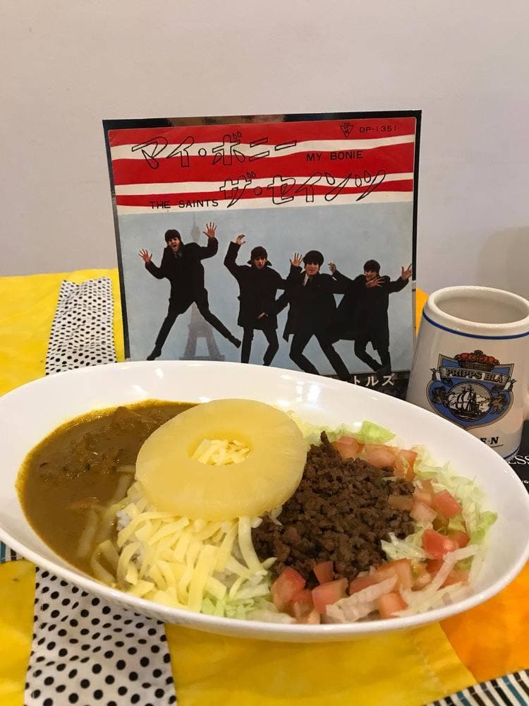 Mountain records+Cafe