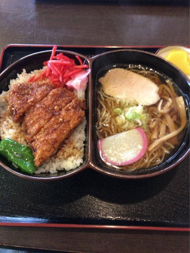 あたご食堂 - サブ画像1