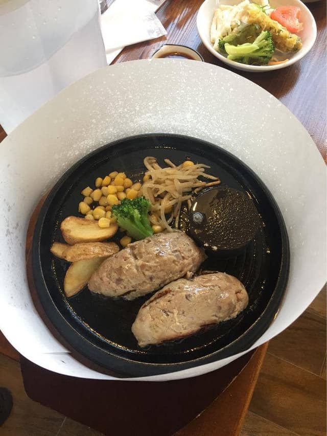 レッフェル 佐賀店 - サブ画像3