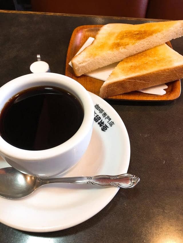 支留比亜珈琲店 徳川本店 - サブ画像2
