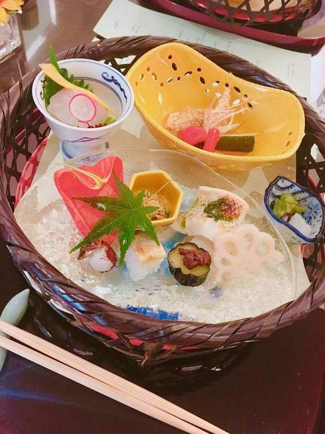 ホテル阪神大阪 日本料理・天ぷら 花座 - サブ画像2