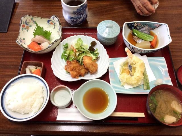 海鮮問屋 一休総本店 - サブ画像2