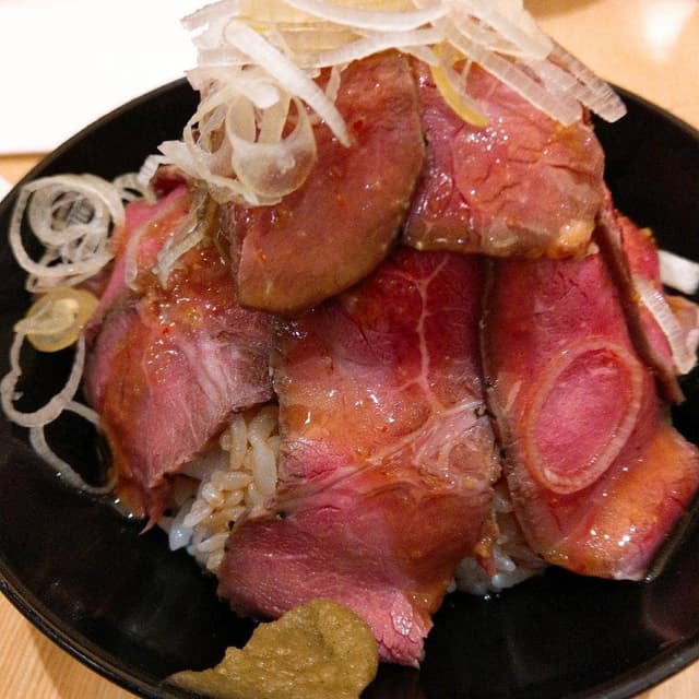 柿安 イオン ナゴヤドーム前精肉店 - サブ画像1