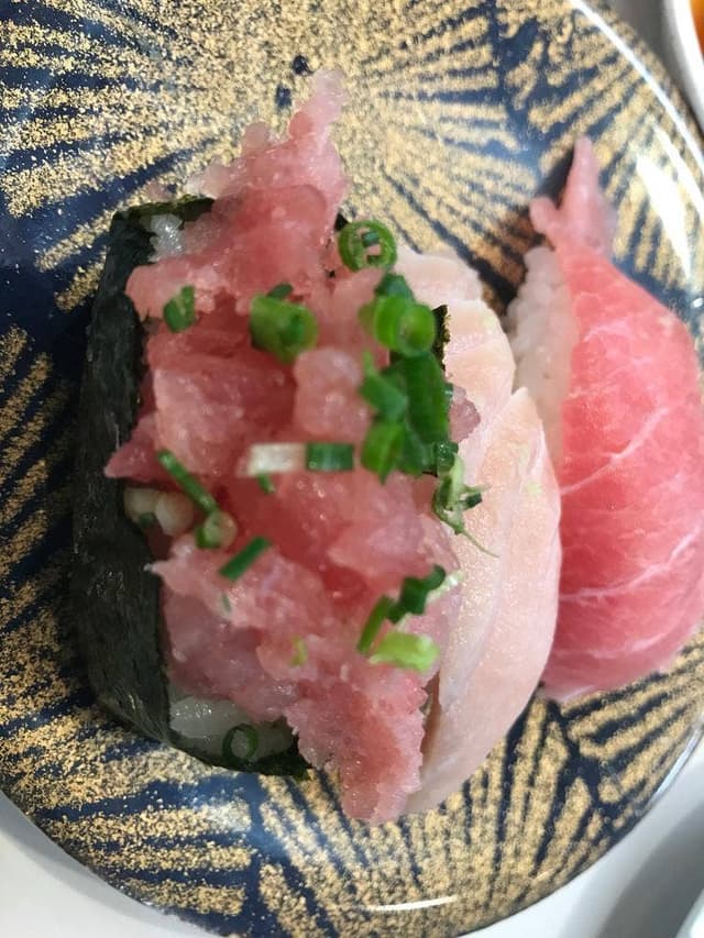 にこにこ寿司草薙店 - サブ画像1