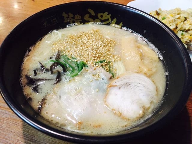 筑豊らーめん ばさらか 八女店 - サブ画像1