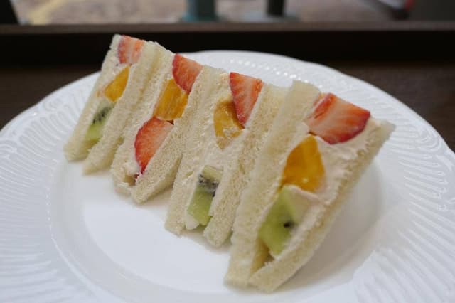 フルーツカフェ サエキ - サブ画像3