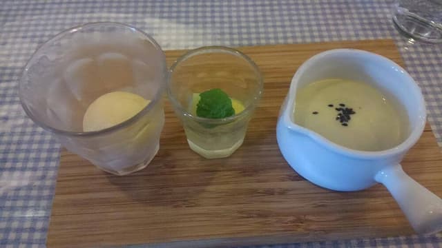 フランス洋食堂 ビストロ・ヴォナ村 - サブ画像2