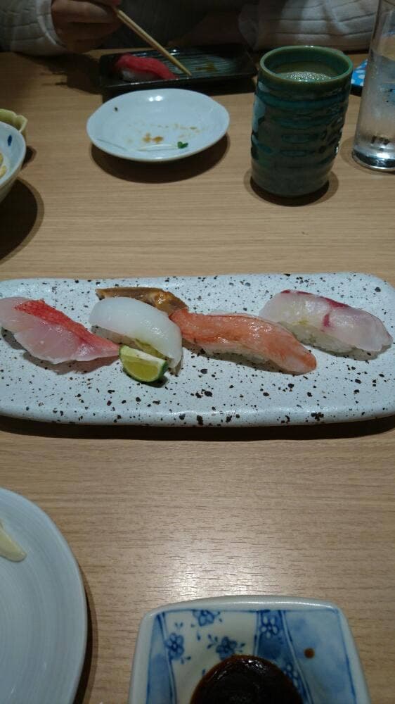 廻転寿司 CHOJIRO 上本町YUFURA店 - サブ画像1