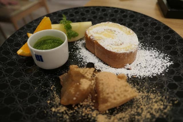 HAL YAMASHITA 大阪梅田店 - サブ画像1