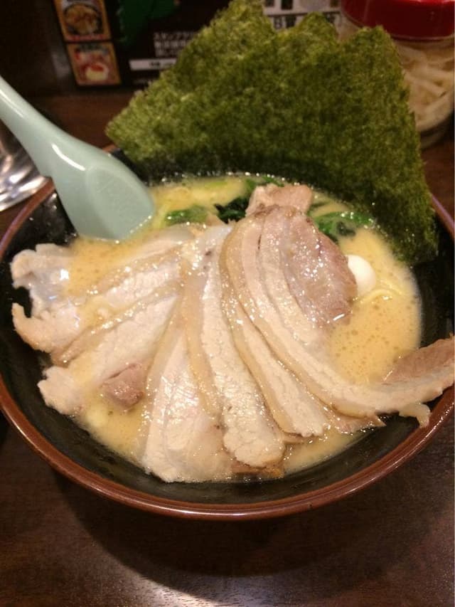 横浜家系ラーメン 吟家 実籾店 - サブ画像2