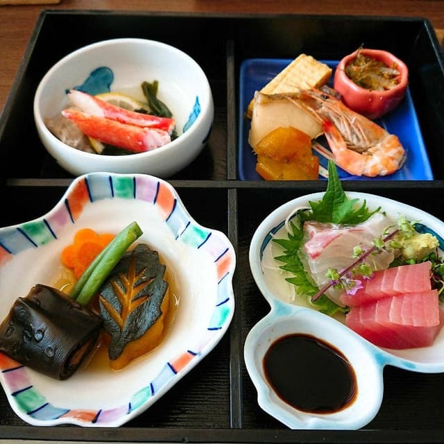 味と眺望の和食処 彩海 マリンパレスかごしま - サブ画像1