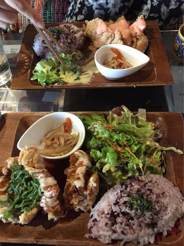 玉ねぎ倉庫跡地 志知カフェ - サブ画像3