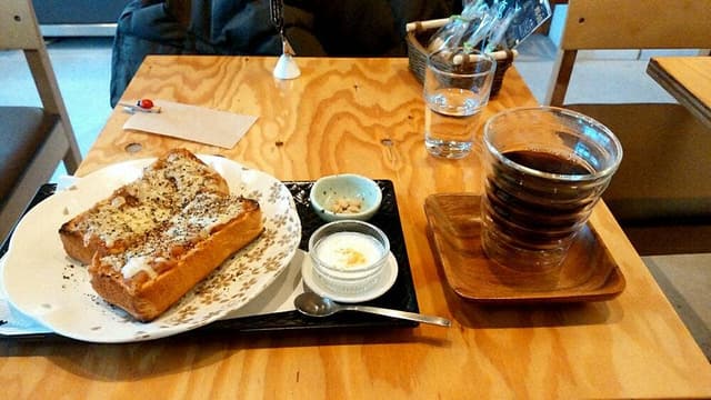 カフェ片岡 - サブ画像2