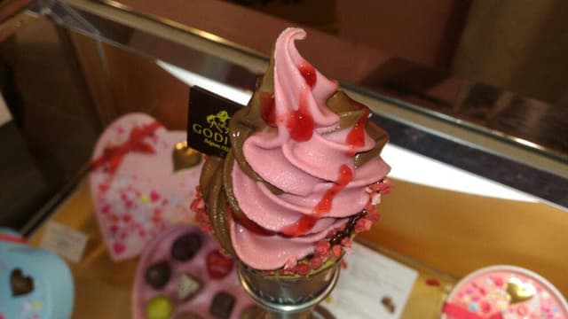 ゴディバ 阪急梅田本店 - サブ画像2