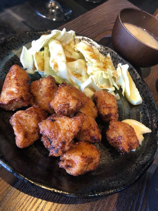 鉄板焼鶏・鶏刺 ひよっこ - サブ画像1