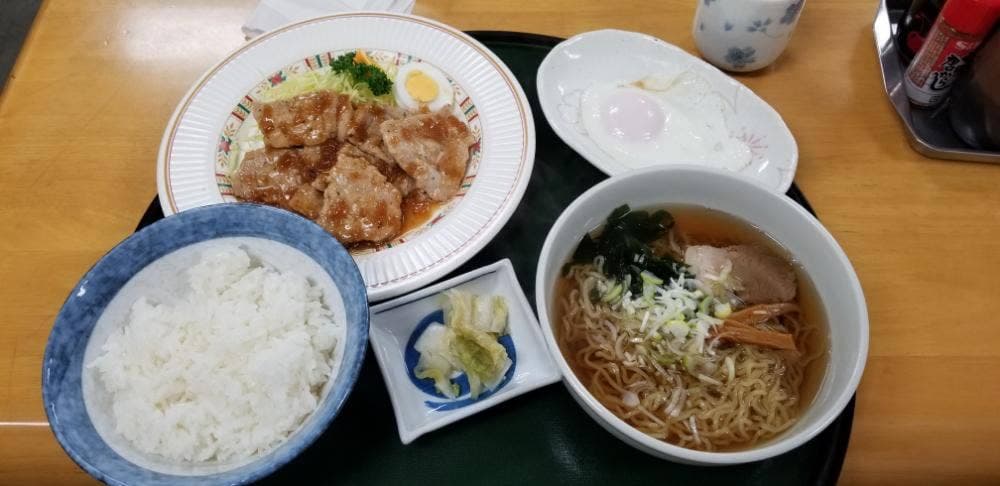 市場食堂