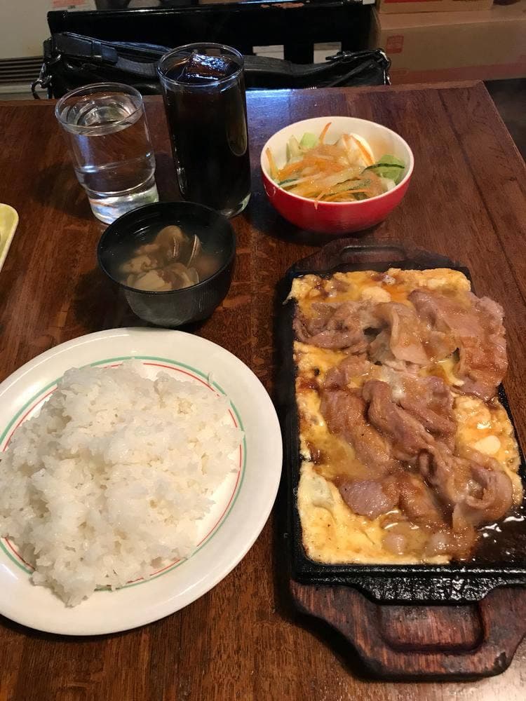 アストラーザ