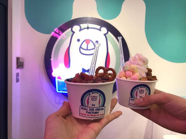 ROLL ICE CREAM FACTORY 道頓堀店 - サブ画像3