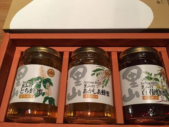 山田養蜂場お菓子工房 ぶんぶんファクトリー - サブ画像1