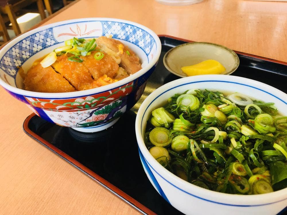 どんどん 三田尻店