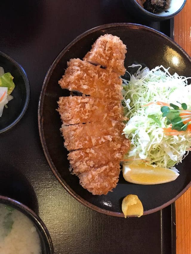 とんかつ チロリン村 - サブ画像2