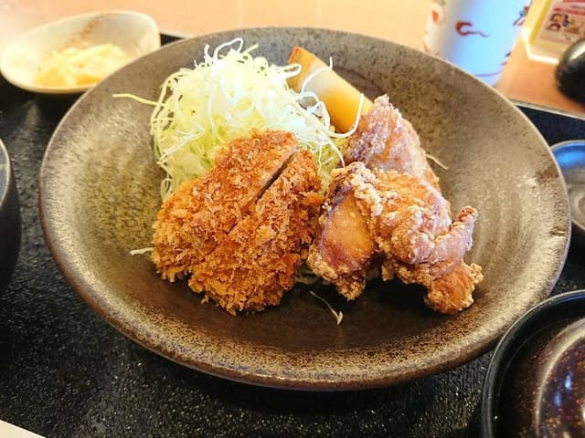 とんかつ華蓮 - サブ画像3
