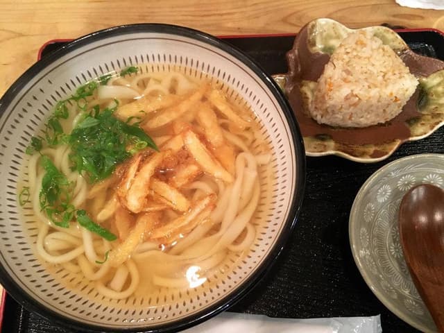 久留米うどん&焚き火焼き にくらしか - サブ画像1