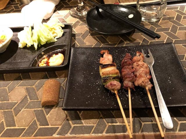 炭火焼鳥酒場 だんご 三宮東店 - サブ画像2