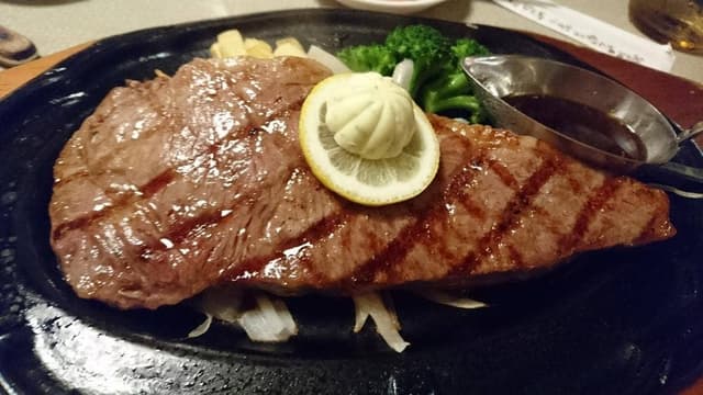 肉の万世 上尾店 - サブ画像1