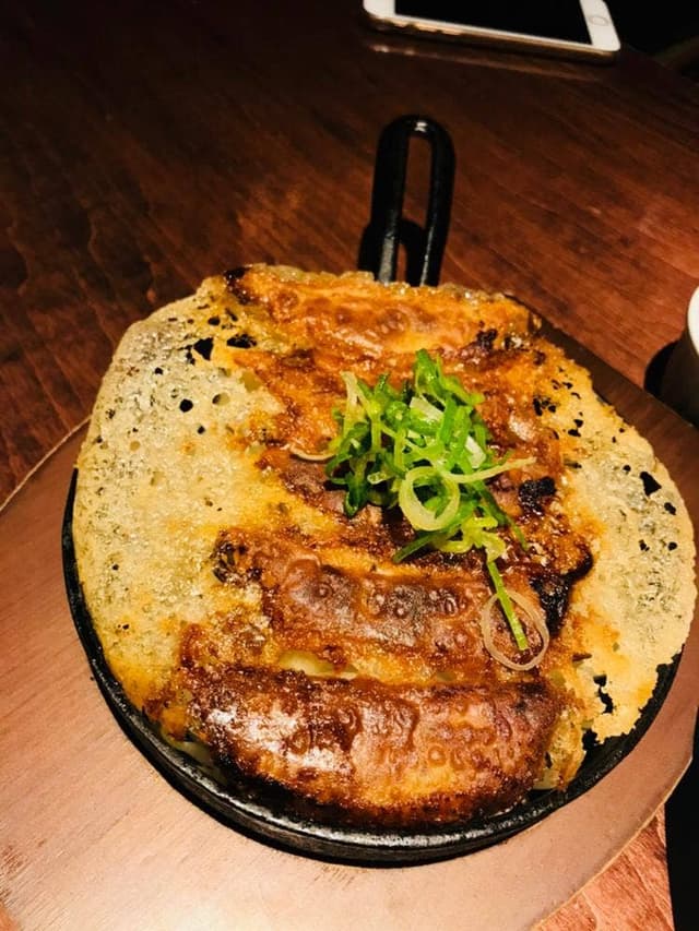 蔵元酒場おやっとさぁ 三宮店 - サブ画像1