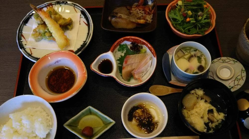 季節料理 二合半
