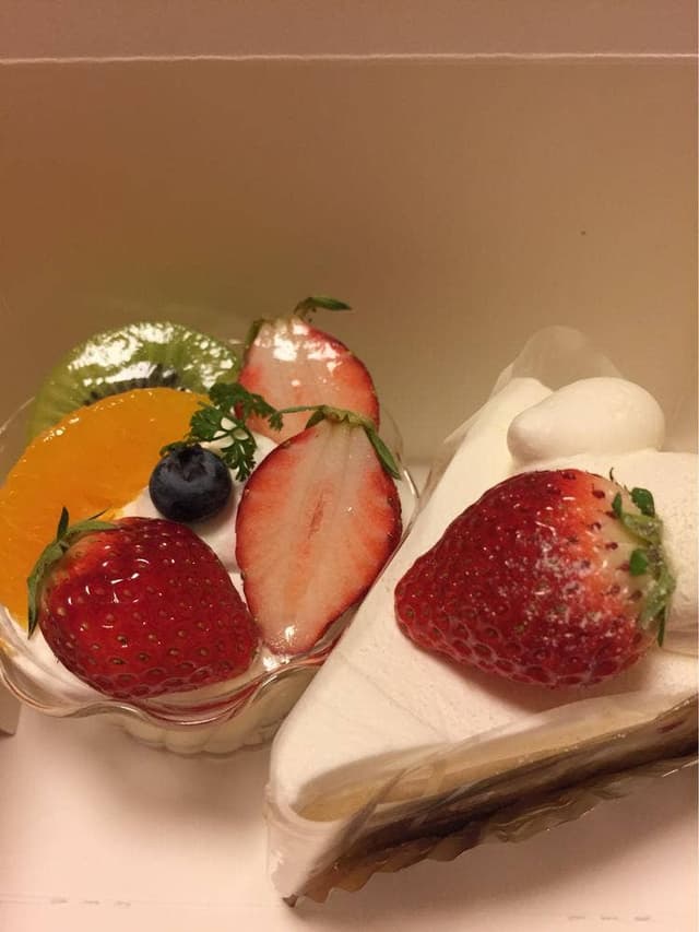 ケーキハウスヨシダ - サブ画像1