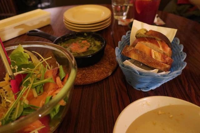 boogaloo cafe 四条店 - サブ画像1