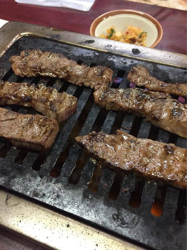 万田ホルモン 本店 - サブ画像2