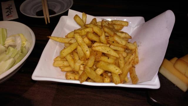 津田沼っ子 燻製居酒屋 とりとんくん - サブ画像1