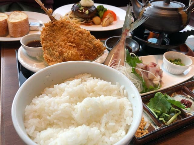 銀座ライオン 小田原トザンイースト店 - サブ画像2