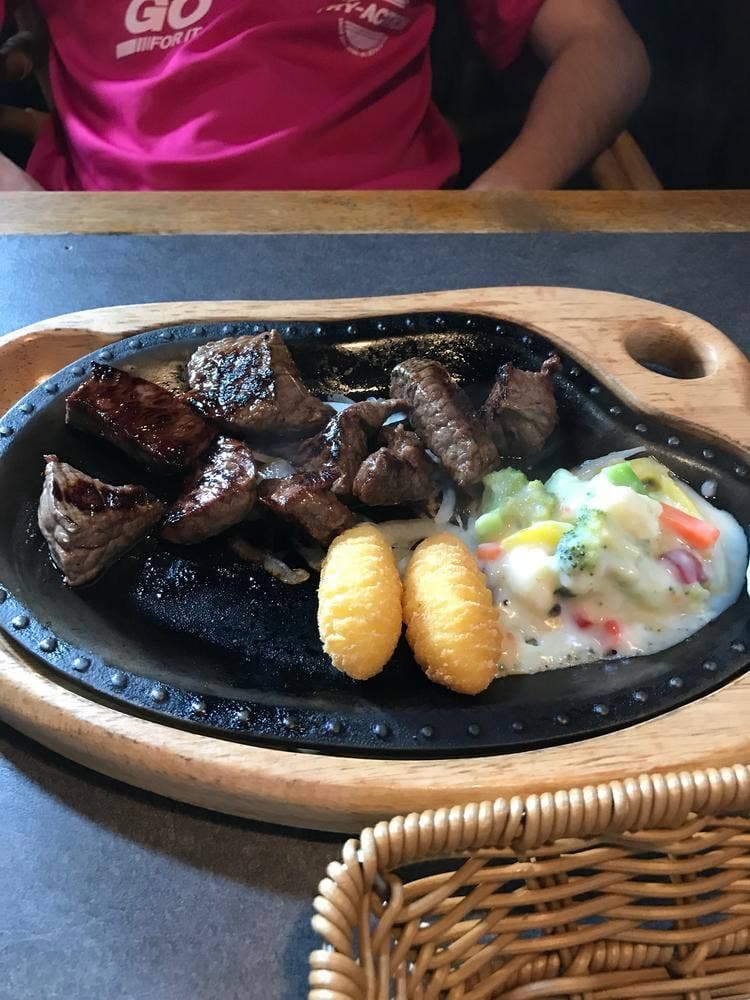 びっくりドンキー 海岸通り店