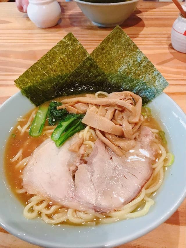 横浜屋 草薙店 - サブ画像1