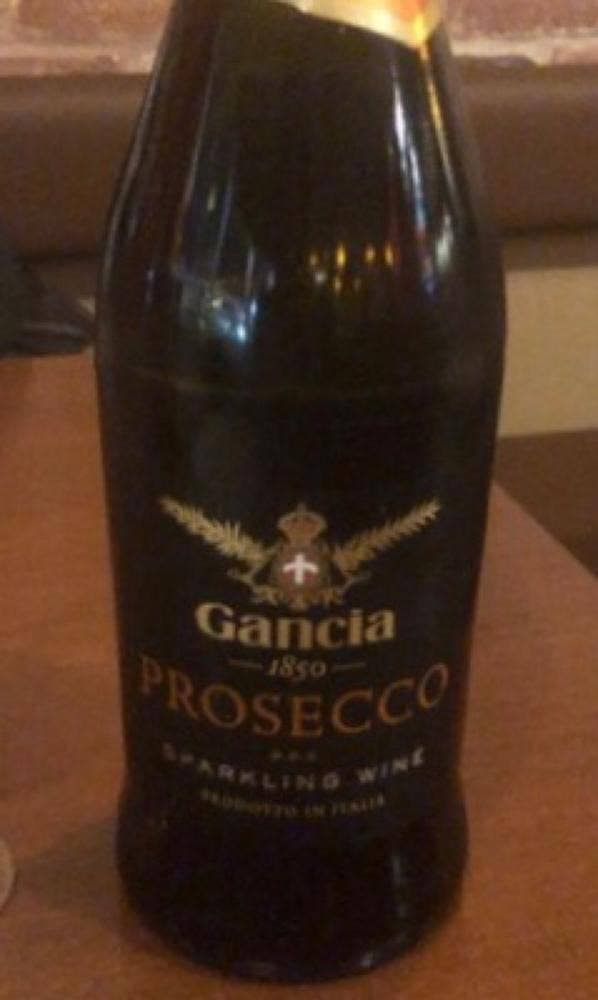 イタリアンバル Taverna