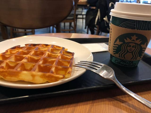 スターバックス コーヒー 四ツ橋店 - サブ画像2