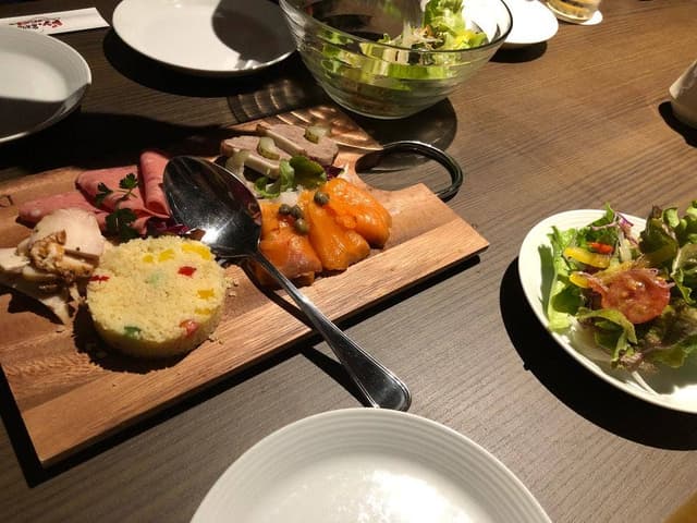 Bar&Cafe 炭火焼 ドン・ガバチョ ホテルサンルート徳島 - サブ画像3