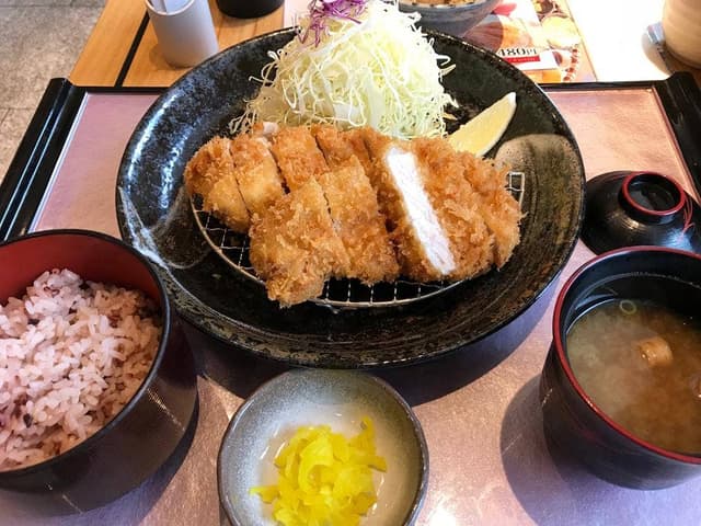 播州とんかつ 双葉 イオンモール福津 - サブ画像2