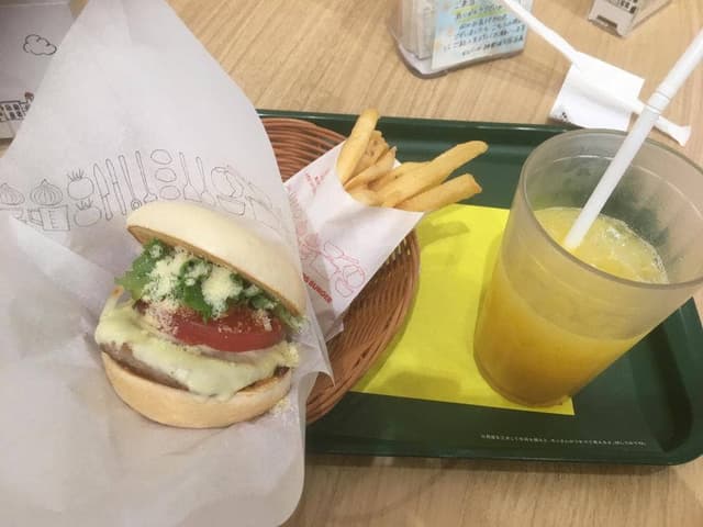 モスバーガー 神楽坂下店 - サブ画像1
