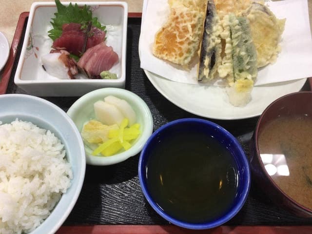 寿司・割烹 三善 - サブ画像3